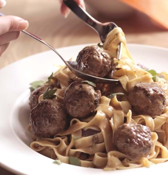 Meatballs with Redcurrant Sauce