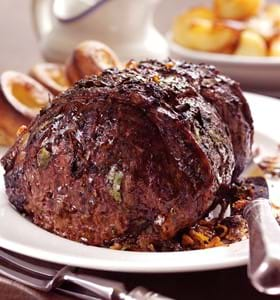 Roast Beef with Juniper Gravy