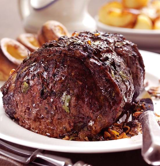 Roast Beef with Juniper Gravy