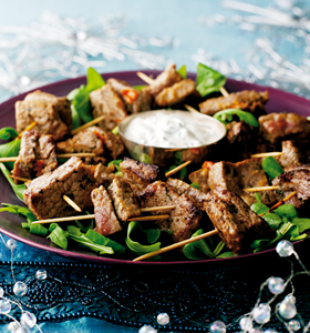 Steak and Sun-dried Tomato Cocktails with Basil and Greek Yogurt Dip